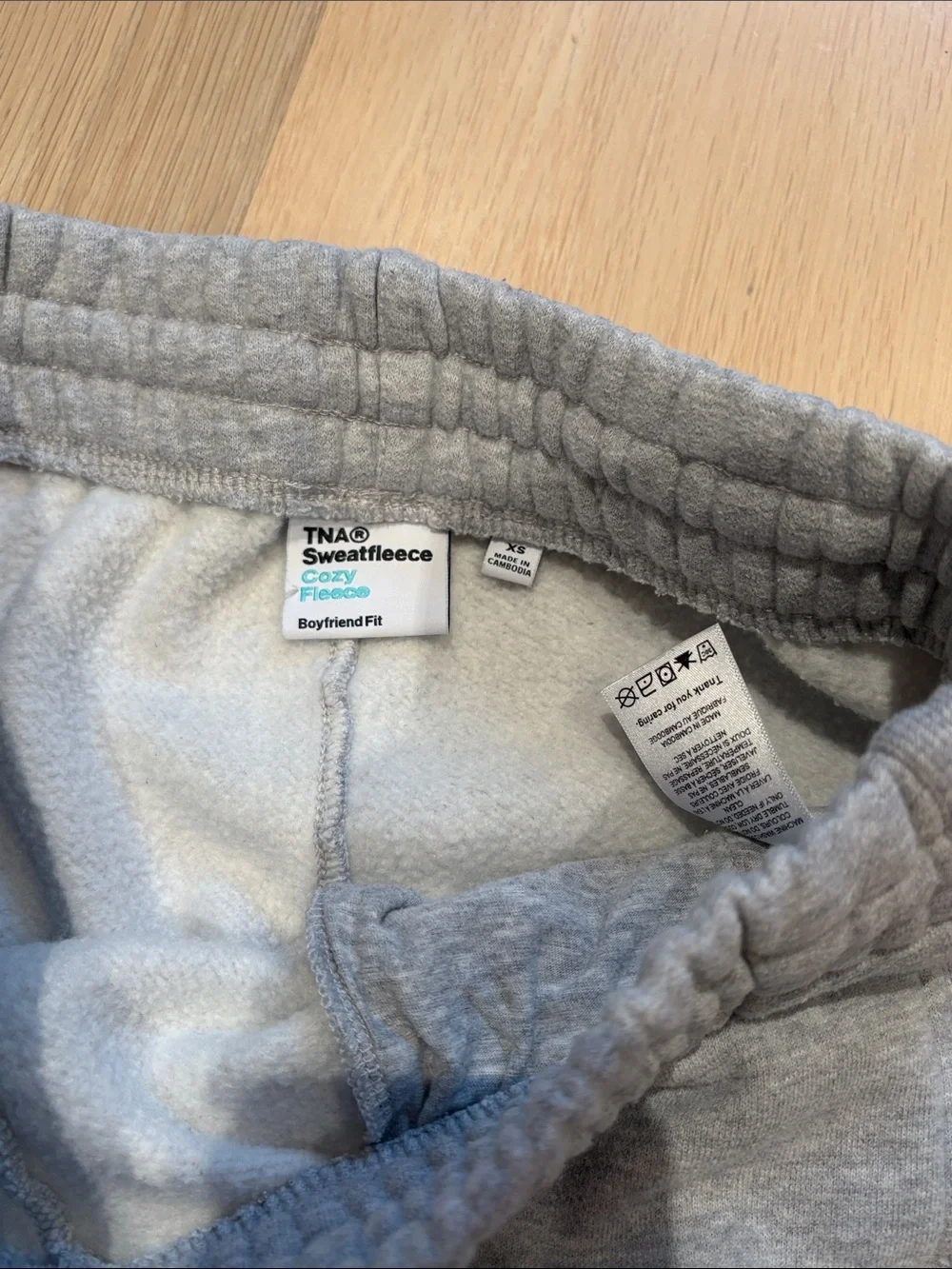 TNA Grey Rib-Panel Sweatpants - Picture 3 of 4